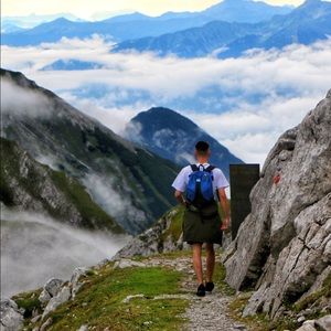 Meet your Posher, Christopher